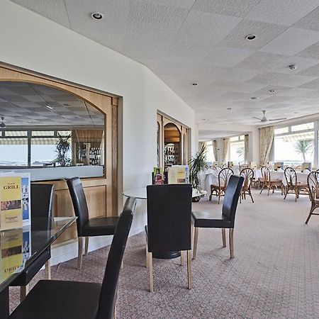The Samares Coast Hotel & Apartments Ст. Хейлир Джерси Ресторан фото